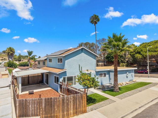 2787 Thunder Dr, Oceanside, CA 92056