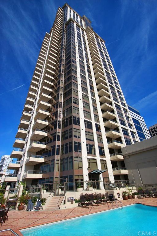 Image 39 of property listing at 700 W E Street 801, San Diego, CA 92101
