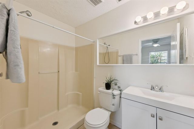 212 RIDGECREST LOOP, Minneola, FL 34715