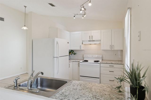 212 RIDGECREST LOOP, Minneola, FL 34715