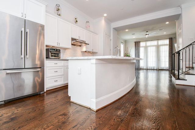 15622 Broad Street, Sugar Land, TX 77478