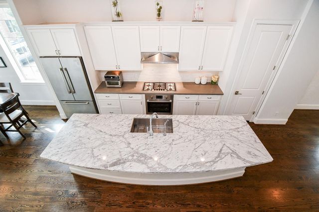 15622 Broad Street, Sugar Land, TX 77478