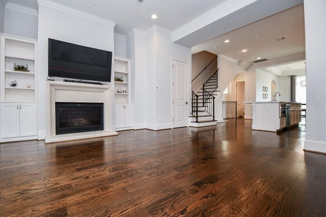 15622 Broad Street, Sugar Land, TX 77478