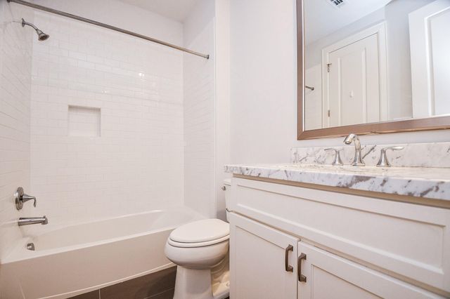 15622 Broad Street, Sugar Land, TX 77478