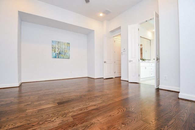 15622 Broad Street, Sugar Land, TX 77478