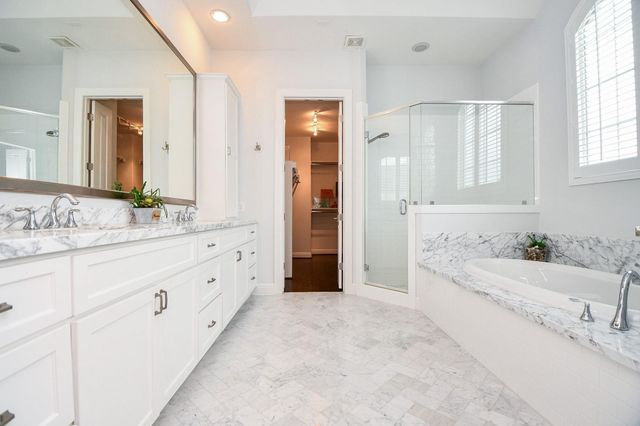 15622 Broad Street, Sugar Land, TX 77478