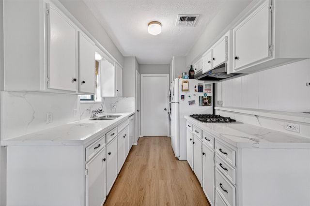 5311 Little John Lane, Katy, TX 77493