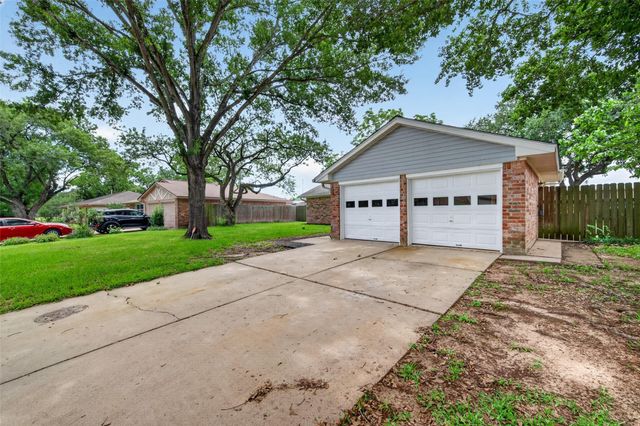 5311 Little John Lane, Katy, TX 77493