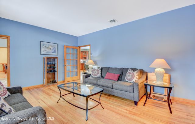 309 Quannacut Road, Pine Bush, NY 12566