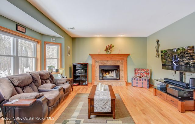 309 Quannacut Road, Pine Bush, NY 12566