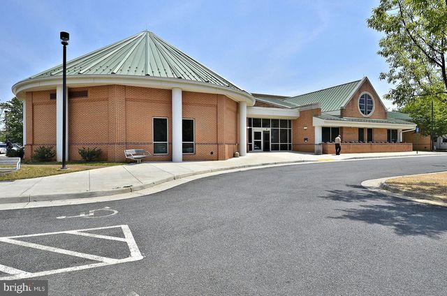 204 SHENANDOAH ST SE, Leesburg, VA 20175