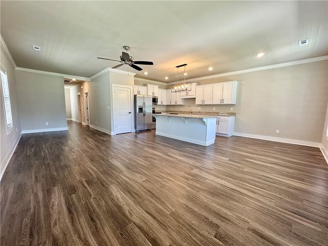 811 NE Heights Lane, Bentonville, AR 72712