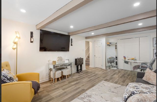 16811 Wausau Avenue, South Holland, IL 60473