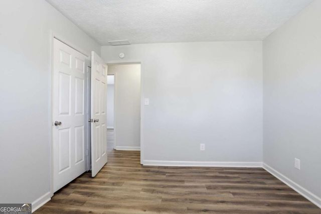 32 Bay Cove Drive, Stockbridge, GA 30281