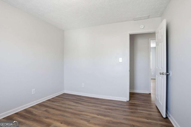 32 Bay Cove Drive, Stockbridge, GA 30281