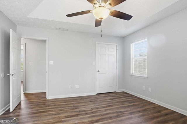 32 Bay Cove Drive, Stockbridge, GA 30281