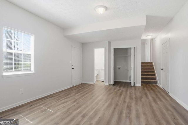 32 Bay Cove Drive, Stockbridge, GA 30281