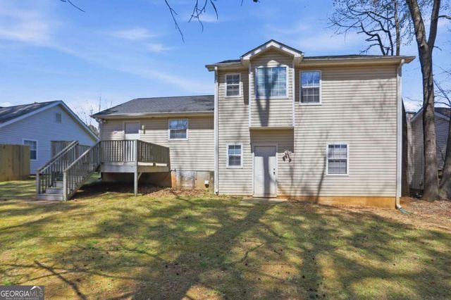 32 Bay Cove Drive, Stockbridge, GA 30281