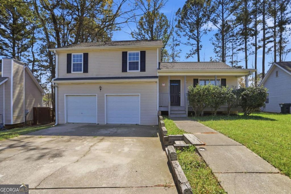32 Bay Cove Drive, Stockbridge, GA 30281