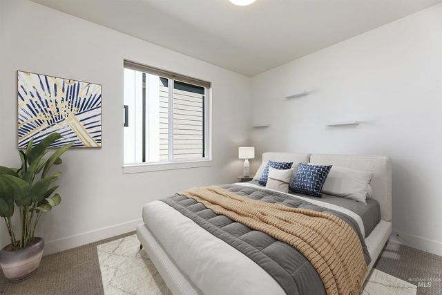 1425 E Jade Creek St, Eagle, ID 83616