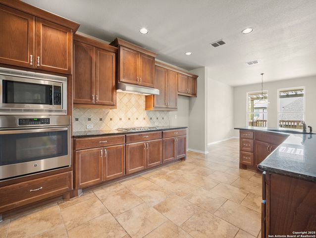 12514 Red Maple, San Antonio, TX 78253