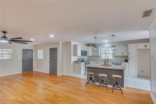 415 Devon Street, Mobile, AL 36617