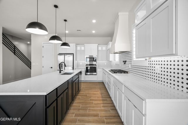 14501 BURWOOD Circle, Horizon City, TX 79928