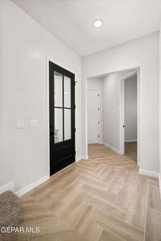 14501 BURWOOD Circle, Horizon City, TX 79928