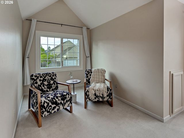 6106 CHURCHILL DOWNS Dr, West Linn, OR 97068