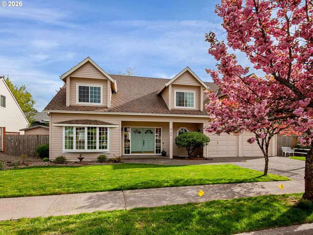 6106 CHURCHILL DOWNS Dr, West Linn, OR 97068