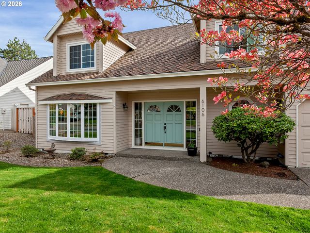 6106 CHURCHILL DOWNS Dr, West Linn, OR 97068