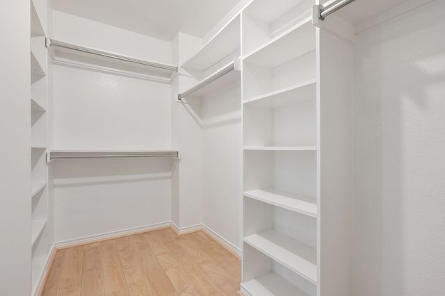 8606 Old Oak Drive, Irving, TX 75063