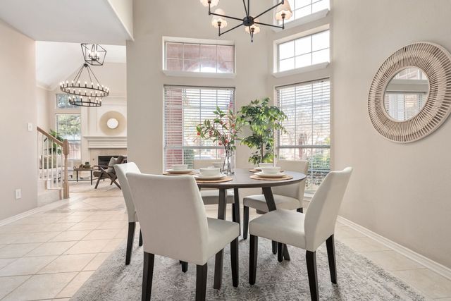 8606 Old Oak Drive, Irving, TX 75063