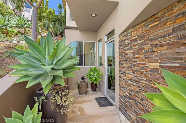 2166 Ruby Place, Laguna Beach, CA 92651