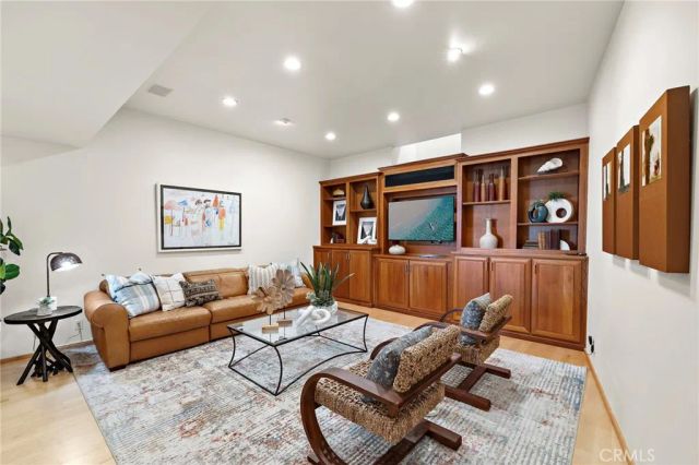 2166 Ruby Place, Laguna Beach, CA 92651