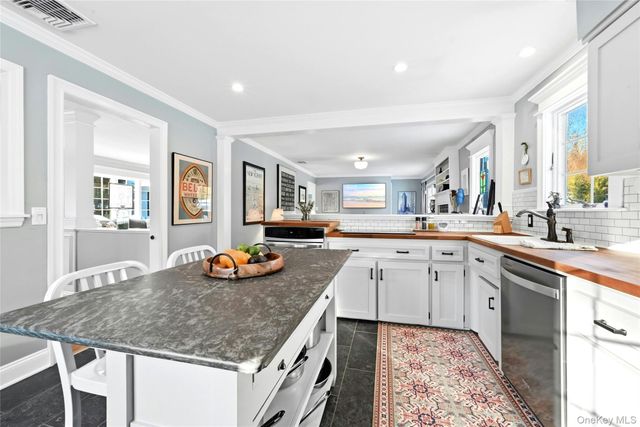 19 Walnut Drive, Shoreham, NY 11786