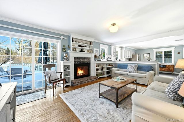 19 Walnut Drive, Shoreham, NY 11786