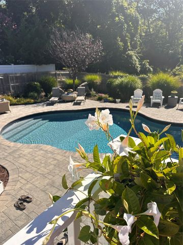 19 Walnut Drive, Shoreham, NY 11786