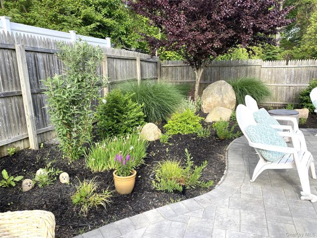 19 Walnut Drive, Shoreham, NY 11786