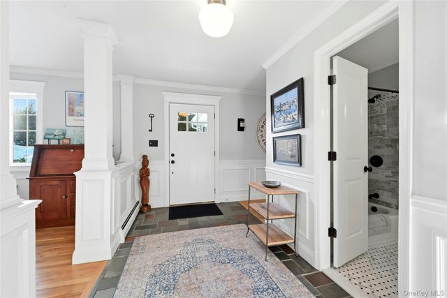 19 Walnut Drive, Shoreham, NY 11786