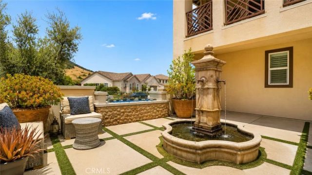 18601 Juniper Springs, Canyon Country, CA 91387