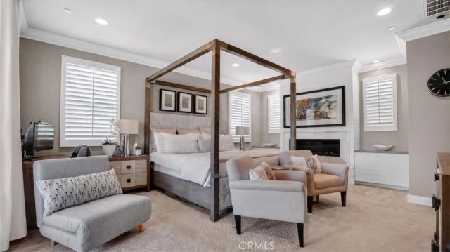 18601 Juniper Springs, Canyon Country, CA 91387