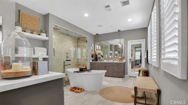 18601 Juniper Springs, Canyon Country, CA 91387