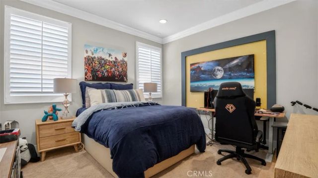 18601 Juniper Springs, Canyon Country, CA 91387