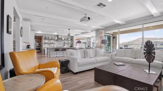 18601 Juniper Springs, Canyon Country, CA 91387
