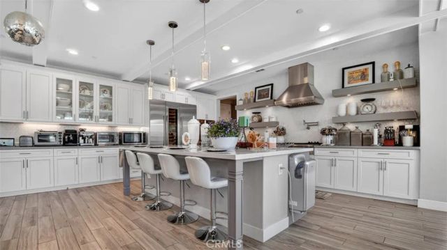 18601 Juniper Springs, Canyon Country, CA 91387
