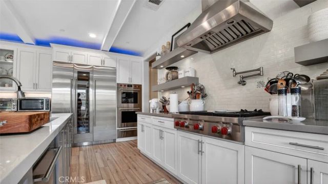 18601 Juniper Springs, Canyon Country, CA 91387