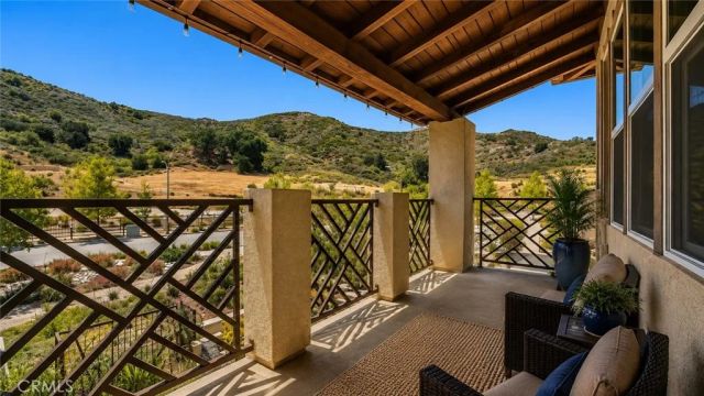 18601 Juniper Springs, Canyon Country, CA 91387