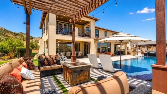 18601 Juniper Springs, Canyon Country, CA 91387