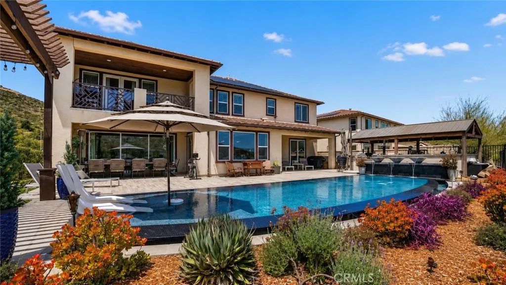 18601 Juniper Springs, Canyon Country, CA 91387
